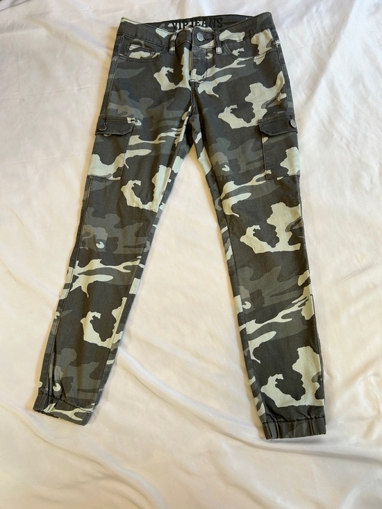 VIP Denim - VIP Camo Cargo Pants - Green & Cream